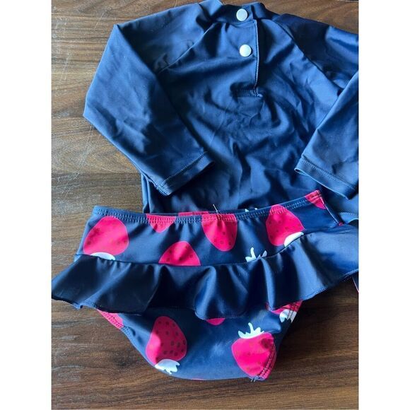 Dolphin Love Strawberry Love 3pc Swimsuit Set Baby Girl Swimsuit Set Size 18 Mon - Picture 10 of 12
